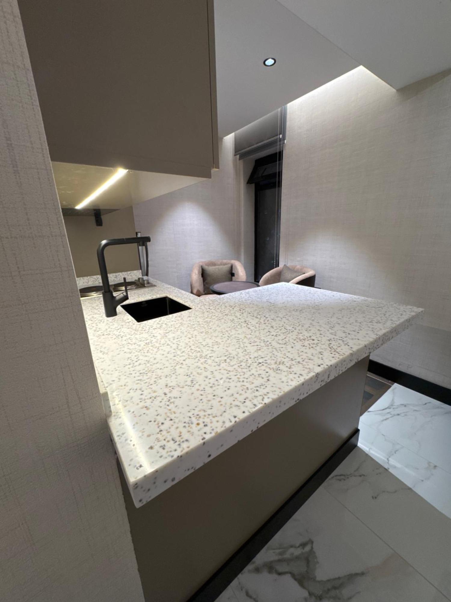 Apartment Sixty Three